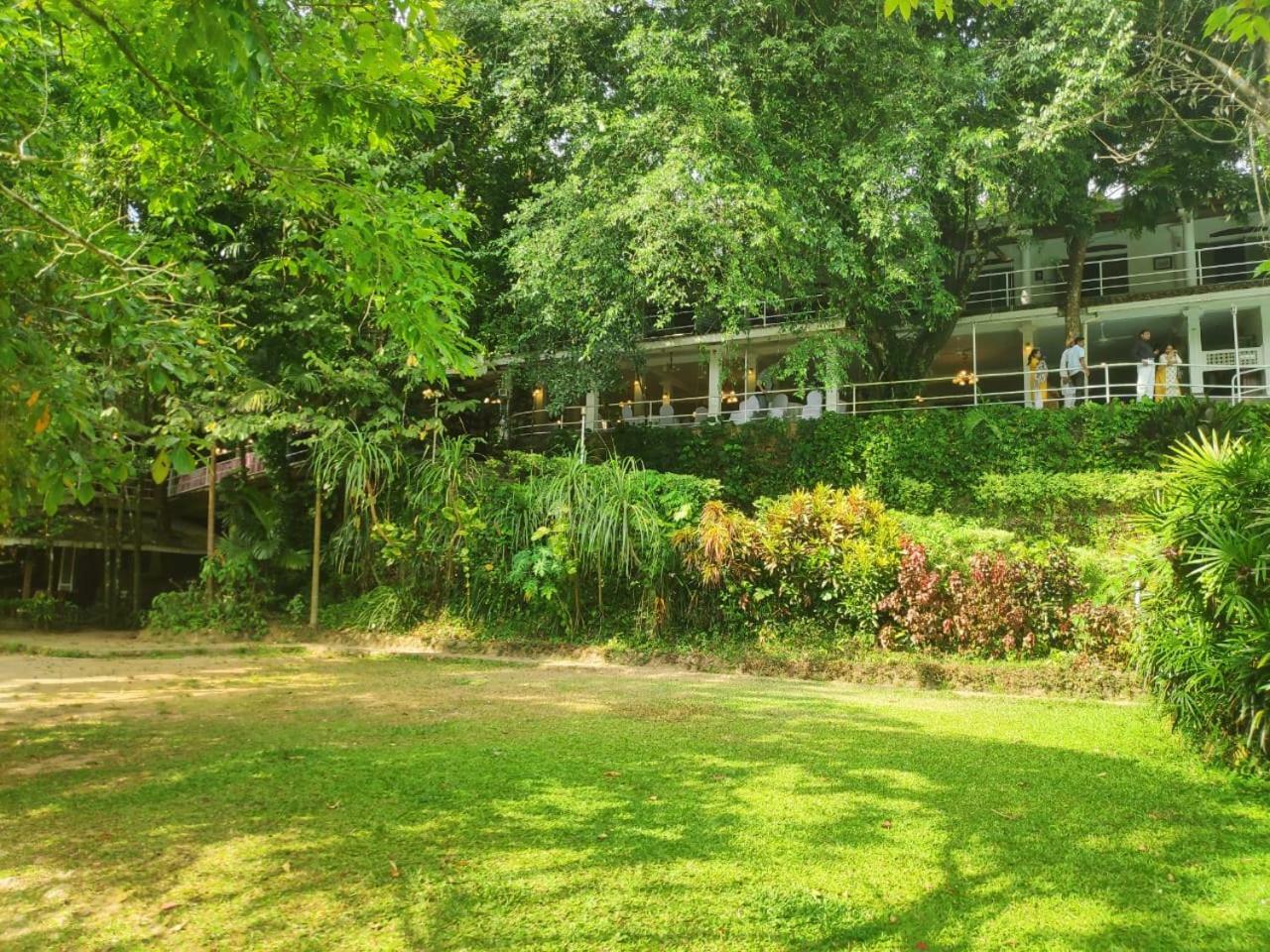 Plantation Hotel Helarambe Екстериор снимка